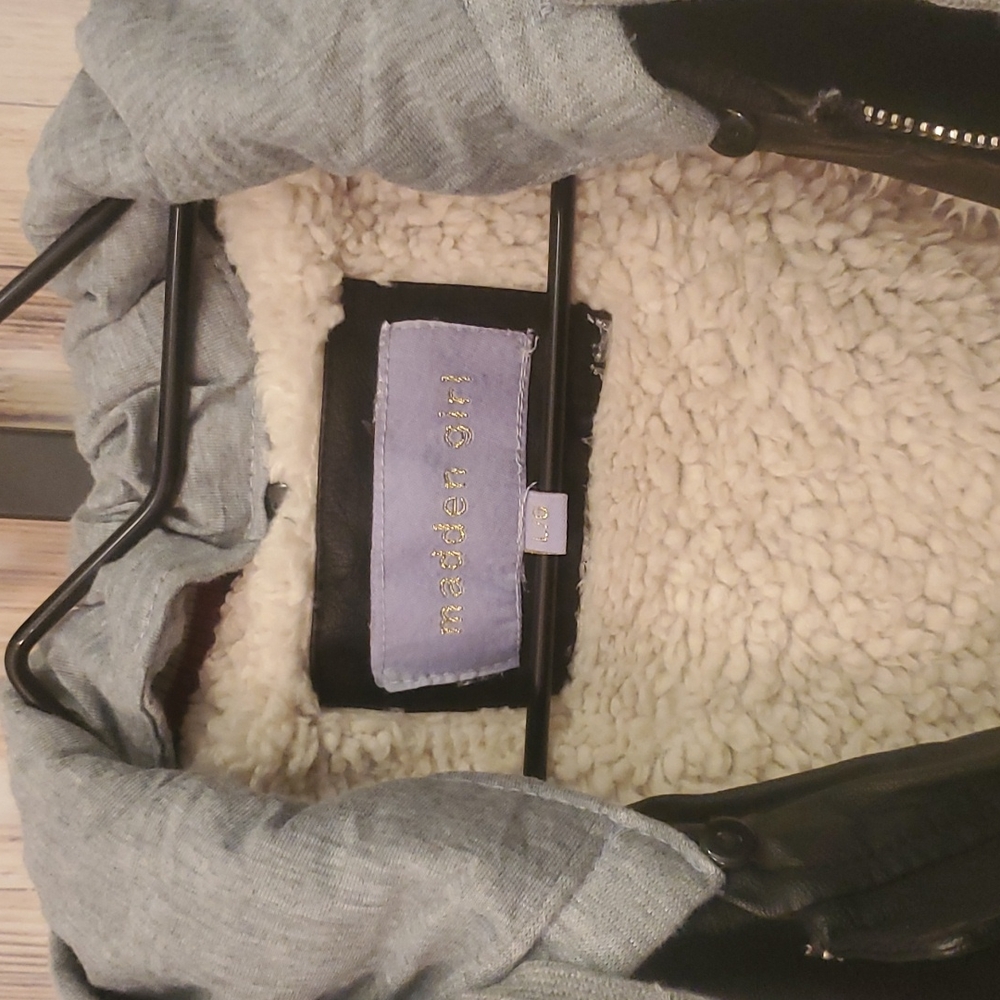 Jacket - Picture 5 of 8